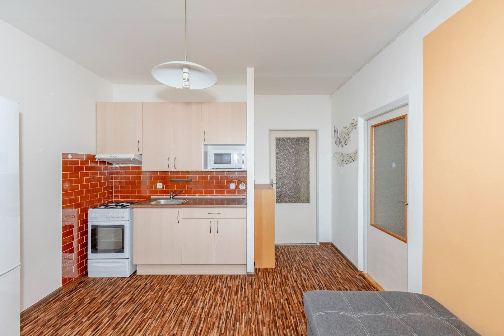 Prenájom bytu 1-izbový 40 m², Rabyňská, Praha, Praha Prenájom bytu 1-izbový 40 m², Rabyňská, Praha, Praha