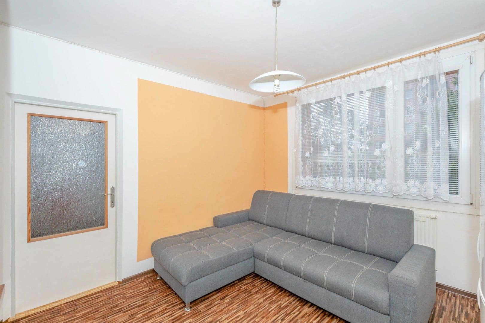Prenájom bytu 1-izbový 40 m², Rabyňská, Praha, Praha Prenájom bytu 1-izbový 40 m², Rabyňská, Praha, Praha