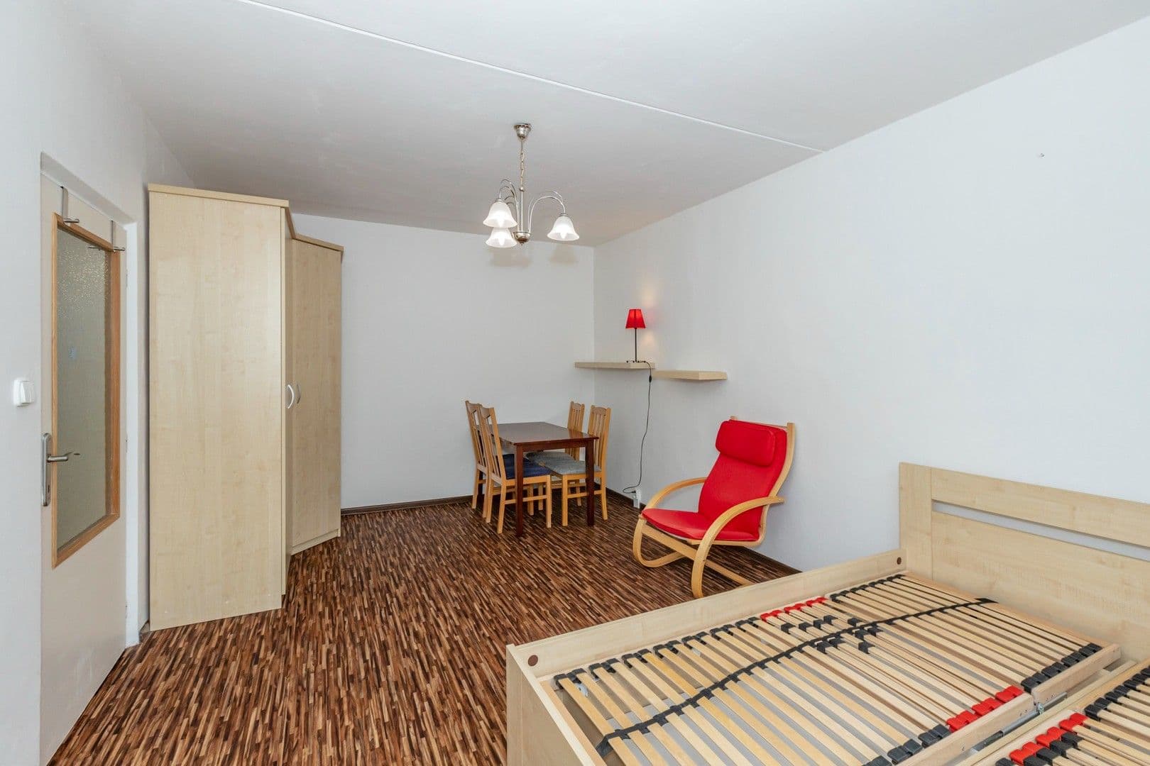 Prenájom bytu 1-izbový 40 m², Rabyňská, Praha, Praha Prenájom bytu 1-izbový 40 m², Rabyňská, Praha, Praha