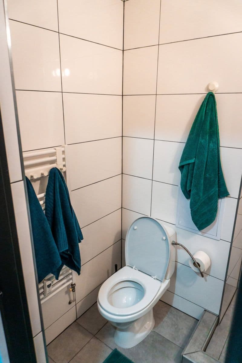 Prenájom bytu 1-izbový 40 m², Jána Bottu, Trnava, Trnavský kraj Prenájom bytu 1-izbový 40 m², Jána Bottu, Trnava, Trnavský kraj