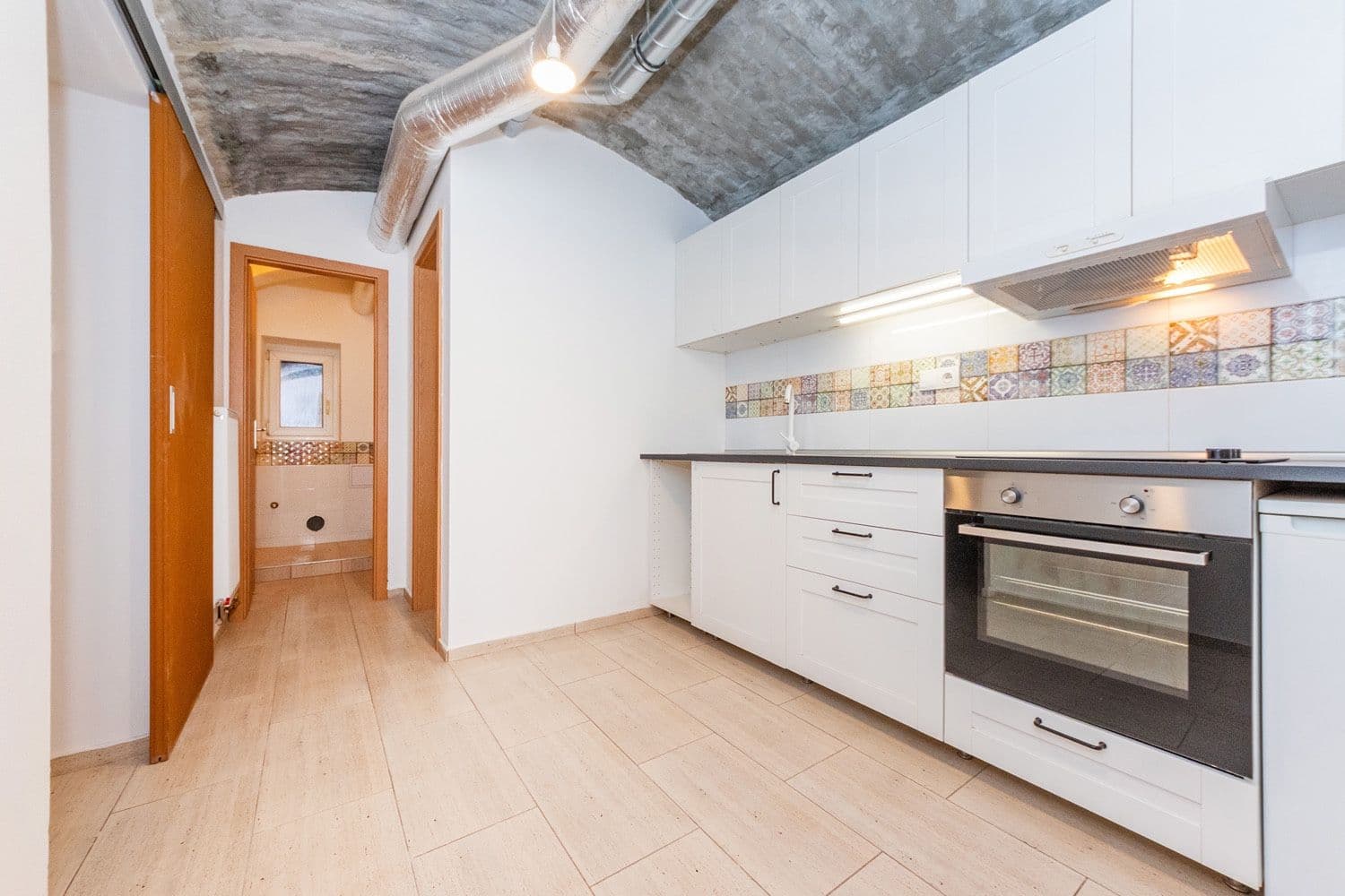 Prenájom bytu 1-izbový 41 m², Na Zámecké, Praha, Praha Prenájom bytu 1-izbový 41 m², Na Zámecké, Praha, Praha