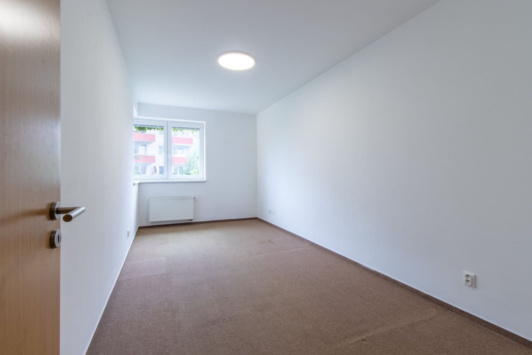 Prenájom bytu 3-izbový 79 m², Sicherova, Praha, Praha Prenájom bytu 3-izbový 79 m², Sicherova, Praha, Praha