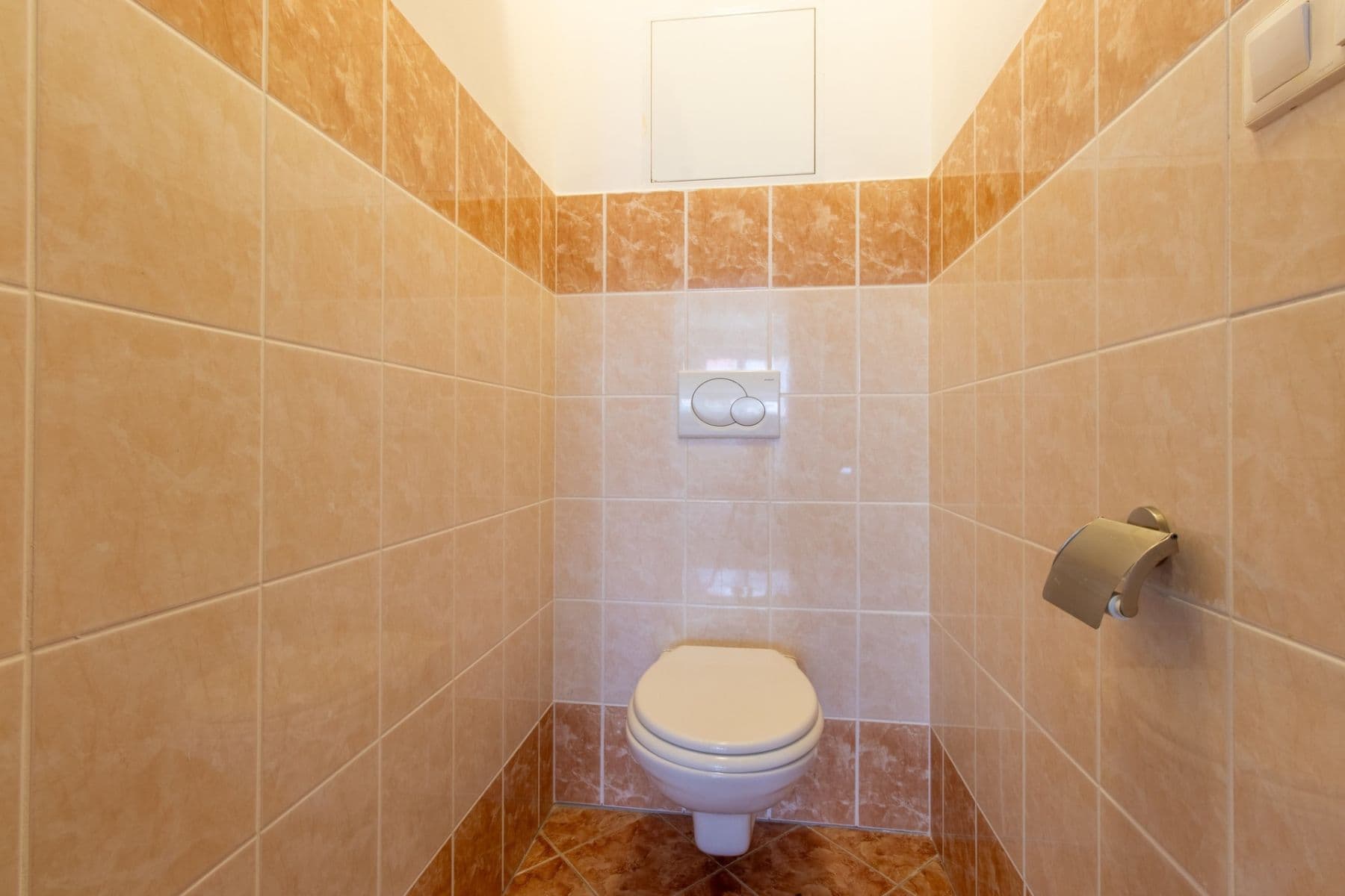 Prenájom bytu 3-izbový 79 m², Sicherova, Praha, Praha Prenájom bytu 3-izbový 79 m², Sicherova, Praha, Praha