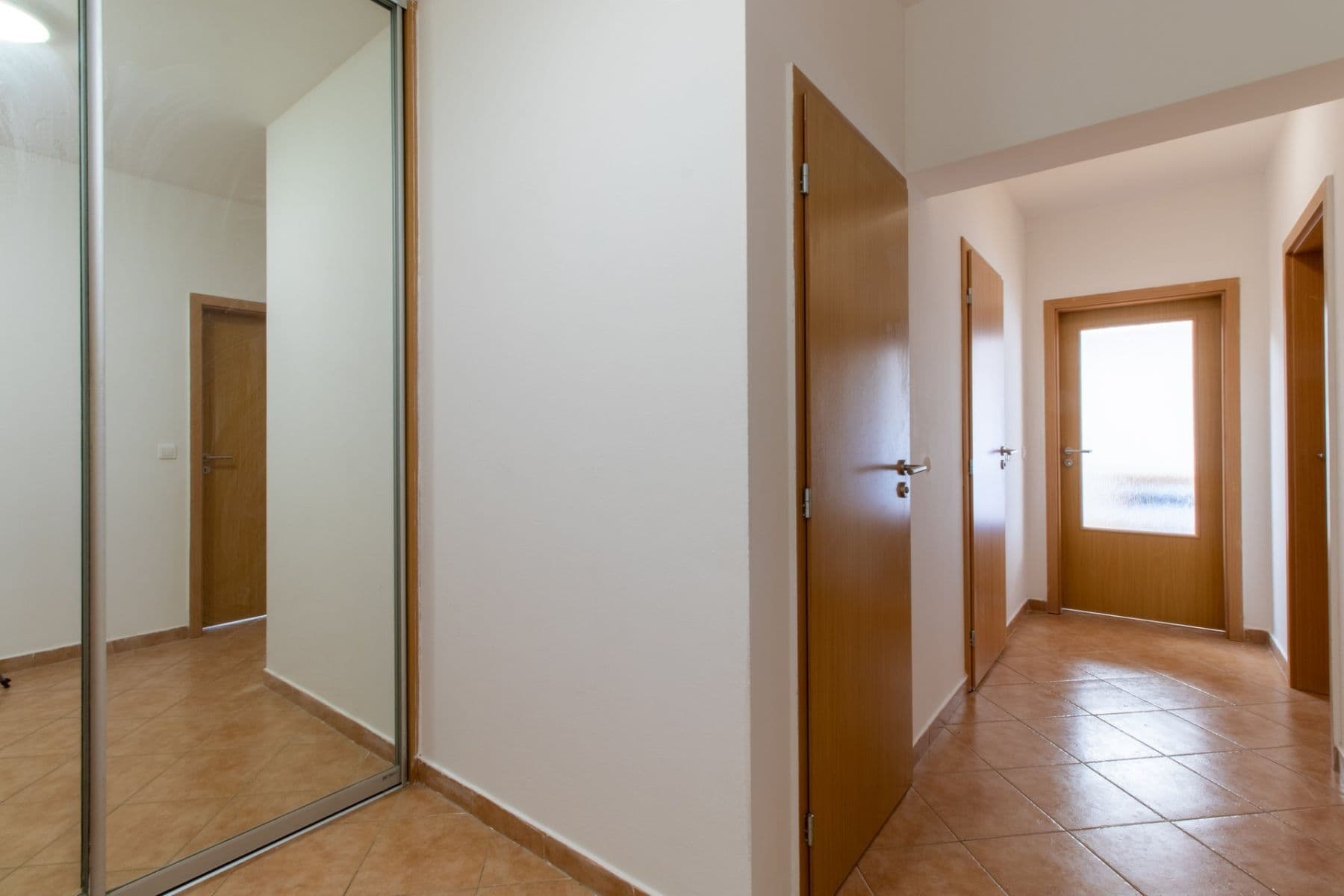 Prenájom bytu 3-izbový 79 m², Sicherova, Praha, Praha Prenájom bytu 3-izbový 79 m², Sicherova, Praha, Praha