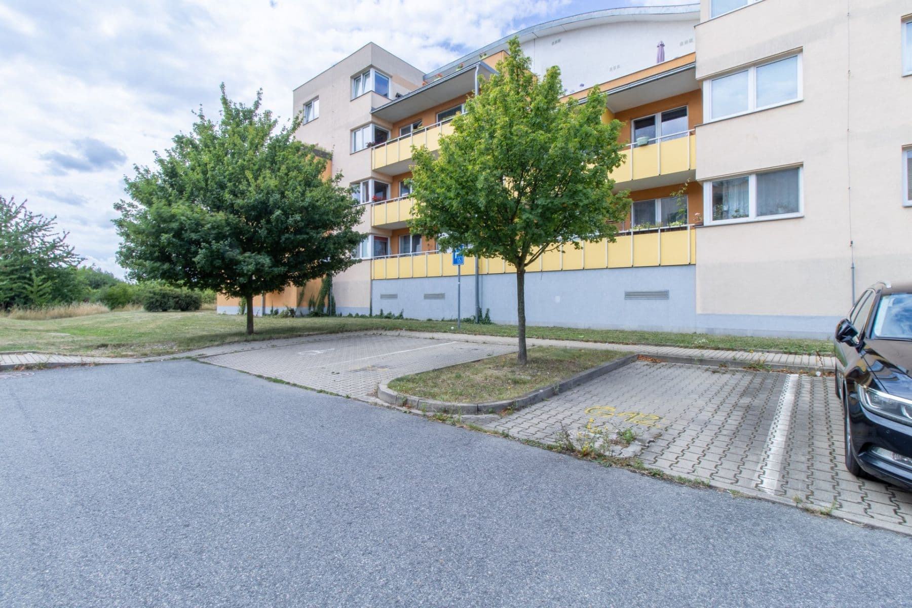 Prenájom bytu 3-izbový 79 m², Sicherova, Praha, Praha Prenájom bytu 3-izbový 79 m², Sicherova, Praha, Praha