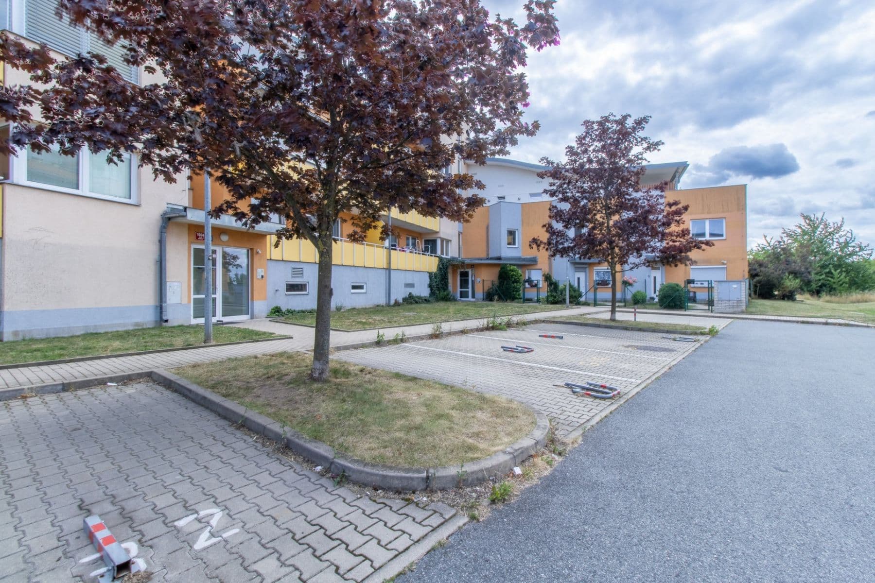 Prenájom bytu 3-izbový 79 m², Sicherova, Praha, Praha Prenájom bytu 3-izbový 79 m², Sicherova, Praha, Praha