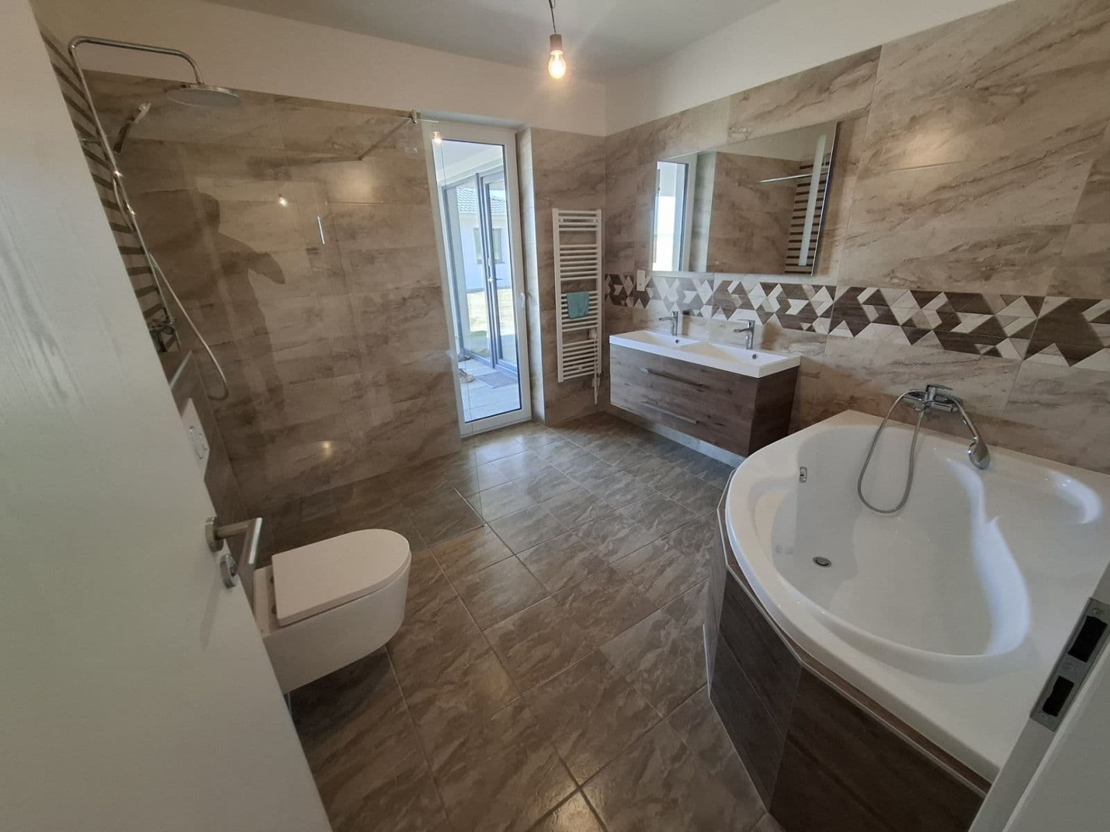Predaj domu 156 m², pozemok 768 m², Krhovice, Jihomoravský kraj Predaj domu 156 m², pozemok 768 m², Krhovice, Jihomoravský kraj