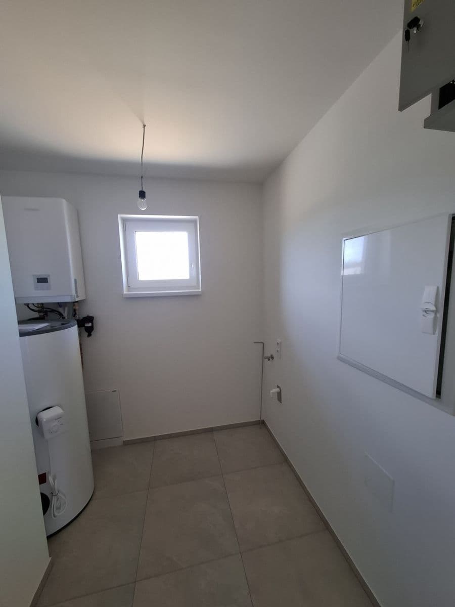 Predaj domu 156 m², pozemok 768 m², Krhovice, Jihomoravský kraj Predaj domu 156 m², pozemok 768 m², Krhovice, Jihomoravský kraj