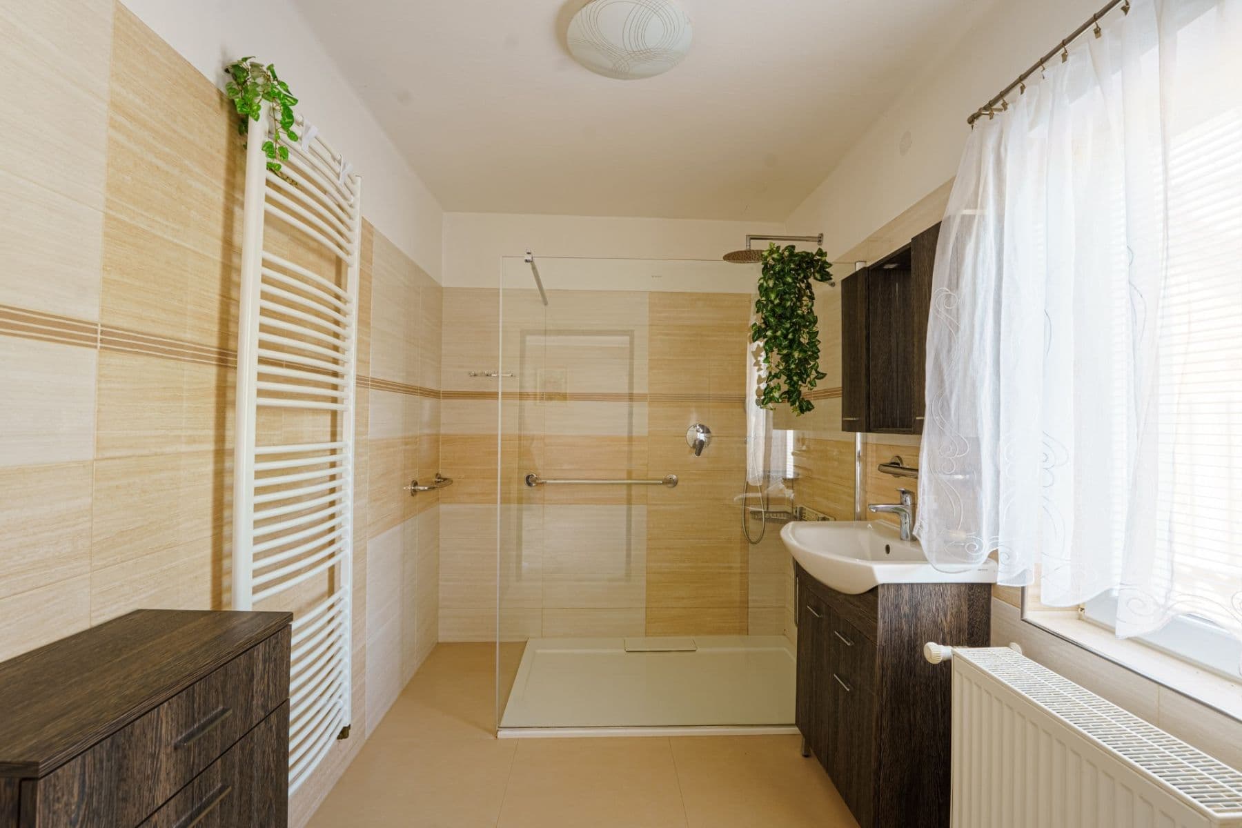 Predaj domu 173 m², pozemok 799 m², Dobrovského, Čelákovice, Středočeský kraj Predaj domu 173 m², pozemok 799 m², Dobrovského, Čelákovice, Středočeský kraj