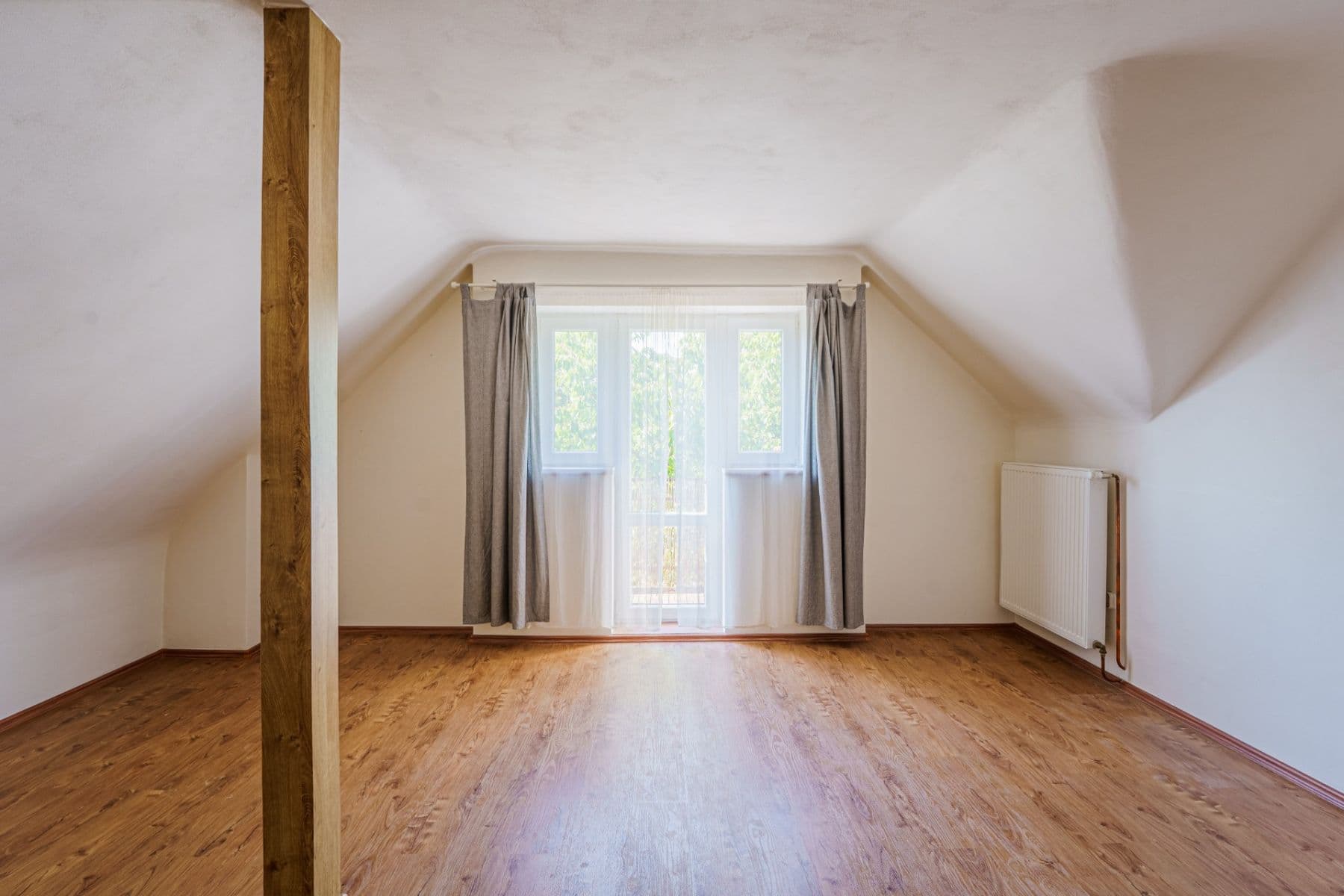 Predaj domu 173 m², pozemok 799 m², Dobrovského, Čelákovice, Středočeský kraj Predaj domu 173 m², pozemok 799 m², Dobrovského, Čelákovice, Středočeský kraj