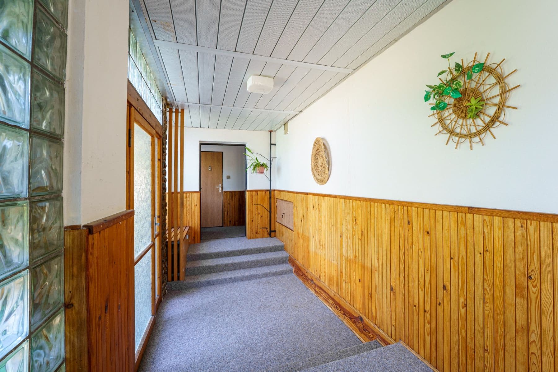 Predaj domu 173 m², pozemok 799 m², Dobrovského, Čelákovice, Středočeský kraj Predaj domu 173 m², pozemok 799 m², Dobrovského, Čelákovice, Středočeský kraj