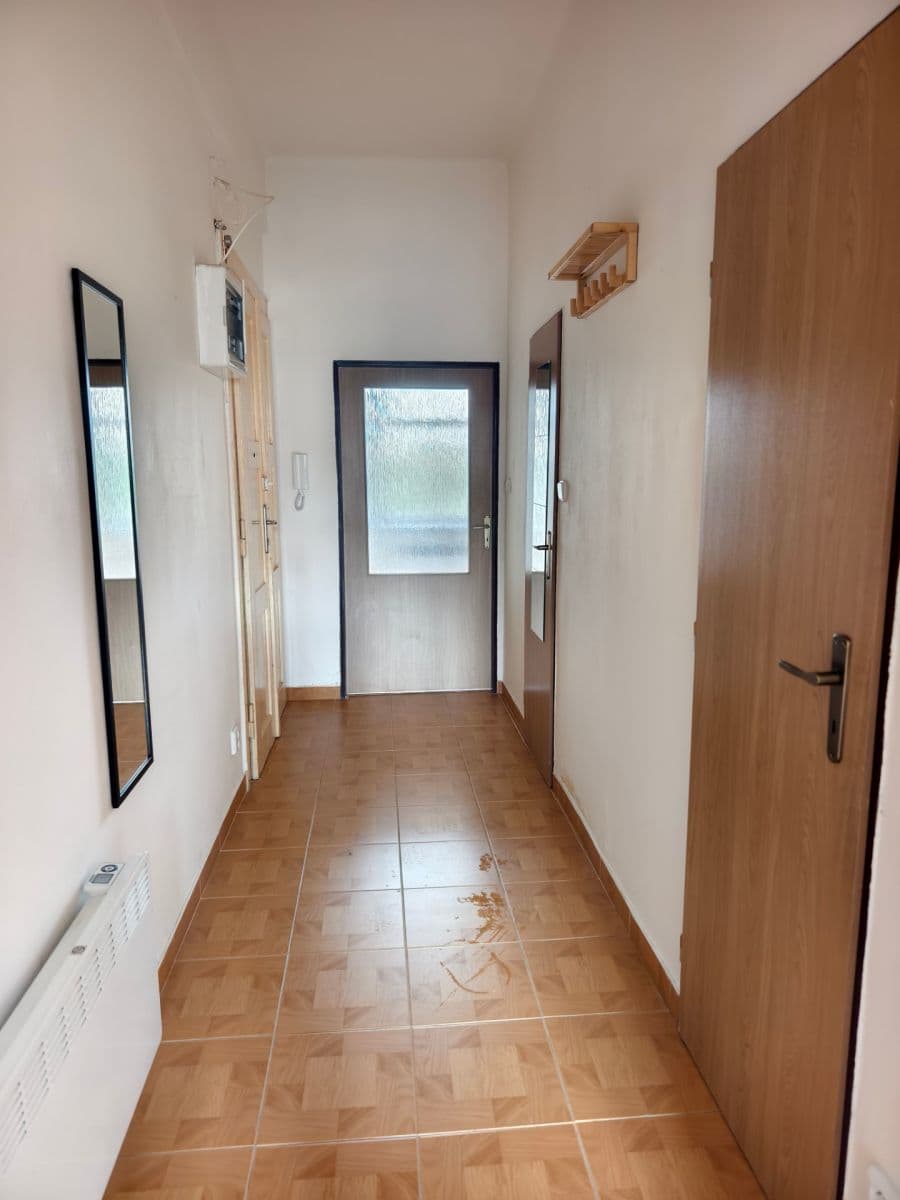 Prenájom bytu 2-izbový 40 m², Na Úlehli, Praha, Praha Prenájom bytu 2-izbový 40 m², Na Úlehli, Praha, Praha