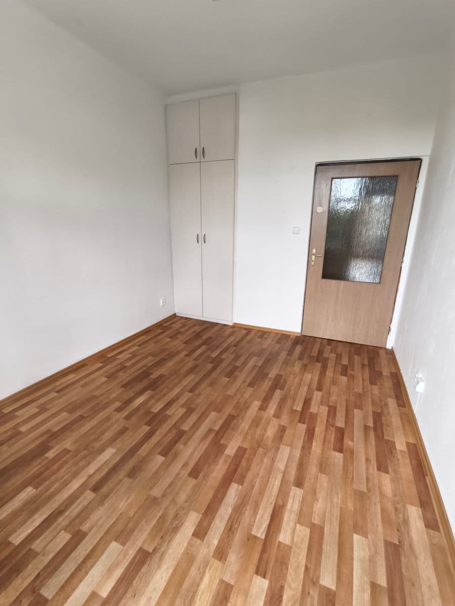 Prenájom bytu 2-izbový 40 m², Na Úlehli, Praha, Praha Prenájom bytu 2-izbový 40 m², Na Úlehli, Praha, Praha