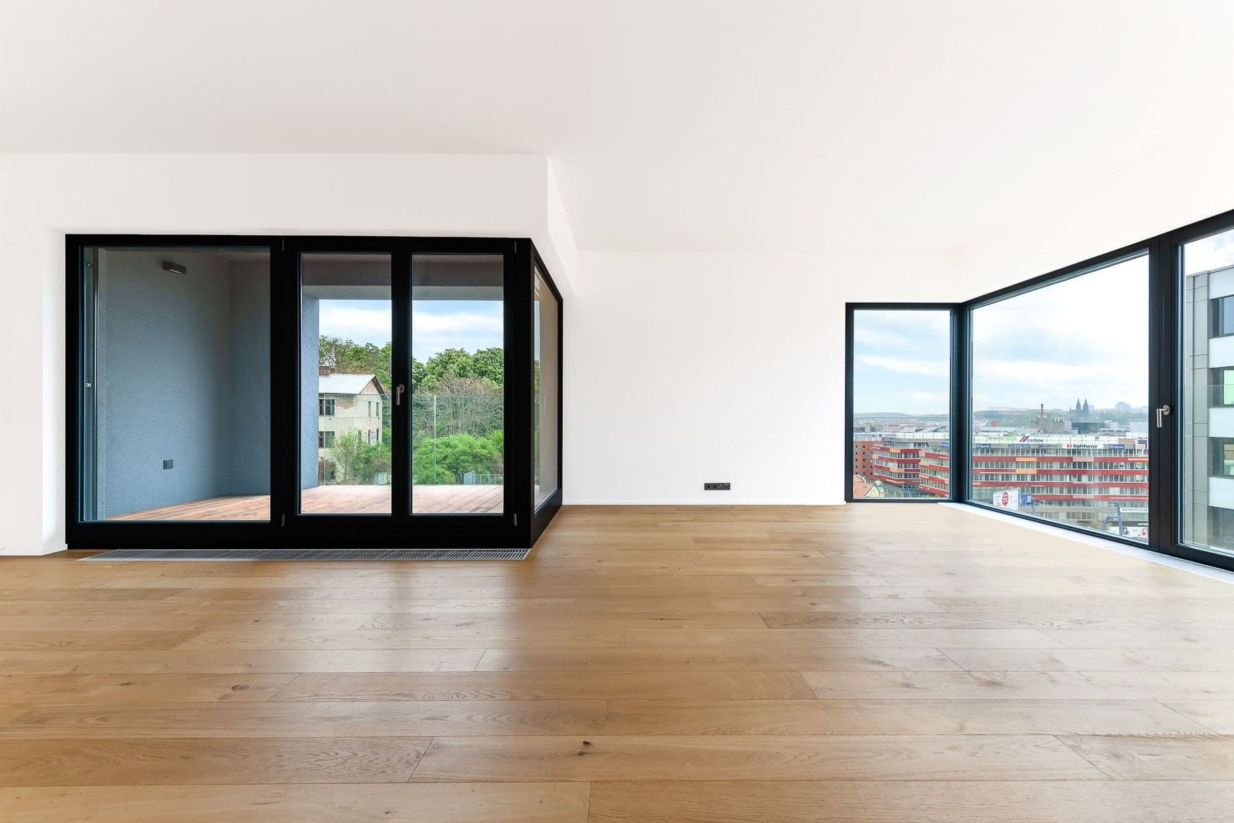 Predaj bytu 3-izbový 92 m², Grafická, Praha, Praha Predaj bytu 3-izbový 92 m², Grafická, Praha, Praha