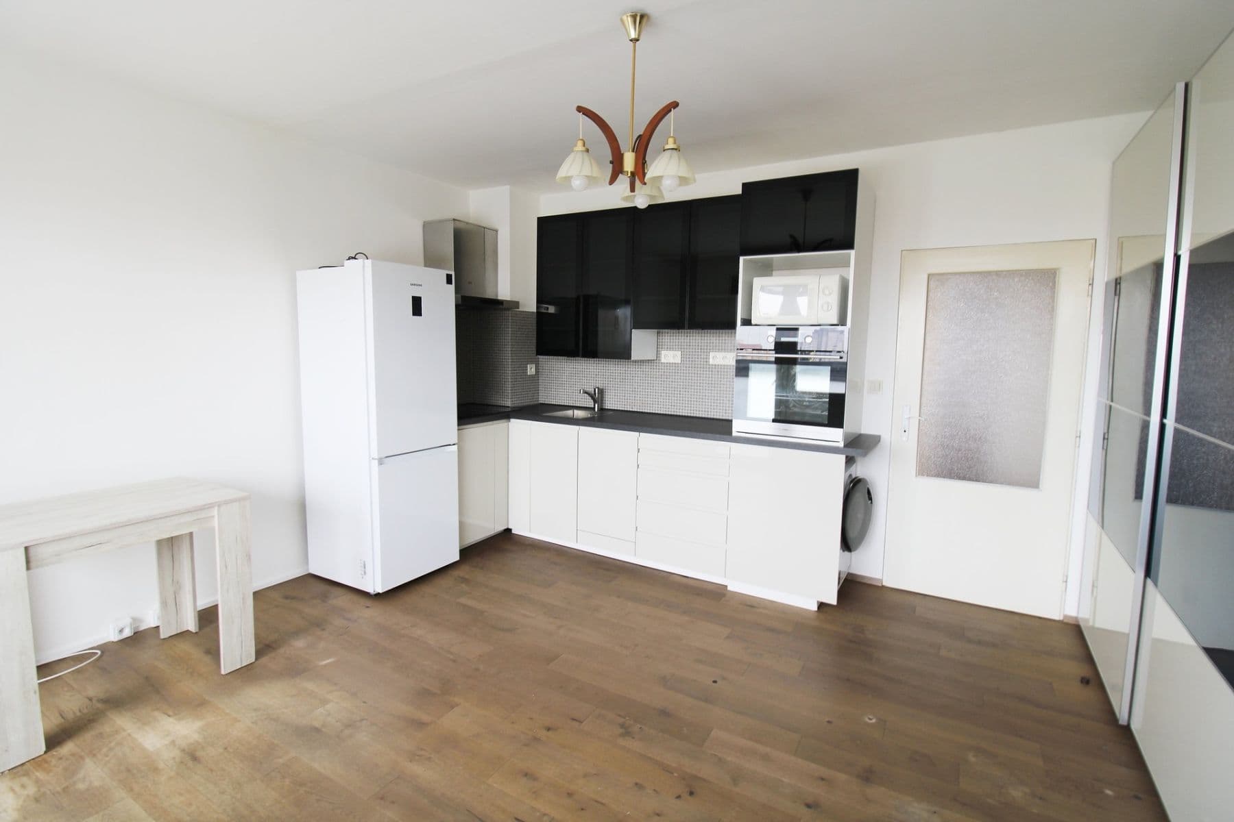 Prenájom bytu 1-izbový 27 m², Imrychova, Praha, Praha Prenájom bytu 1-izbový 27 m², Imrychova, Praha, Praha