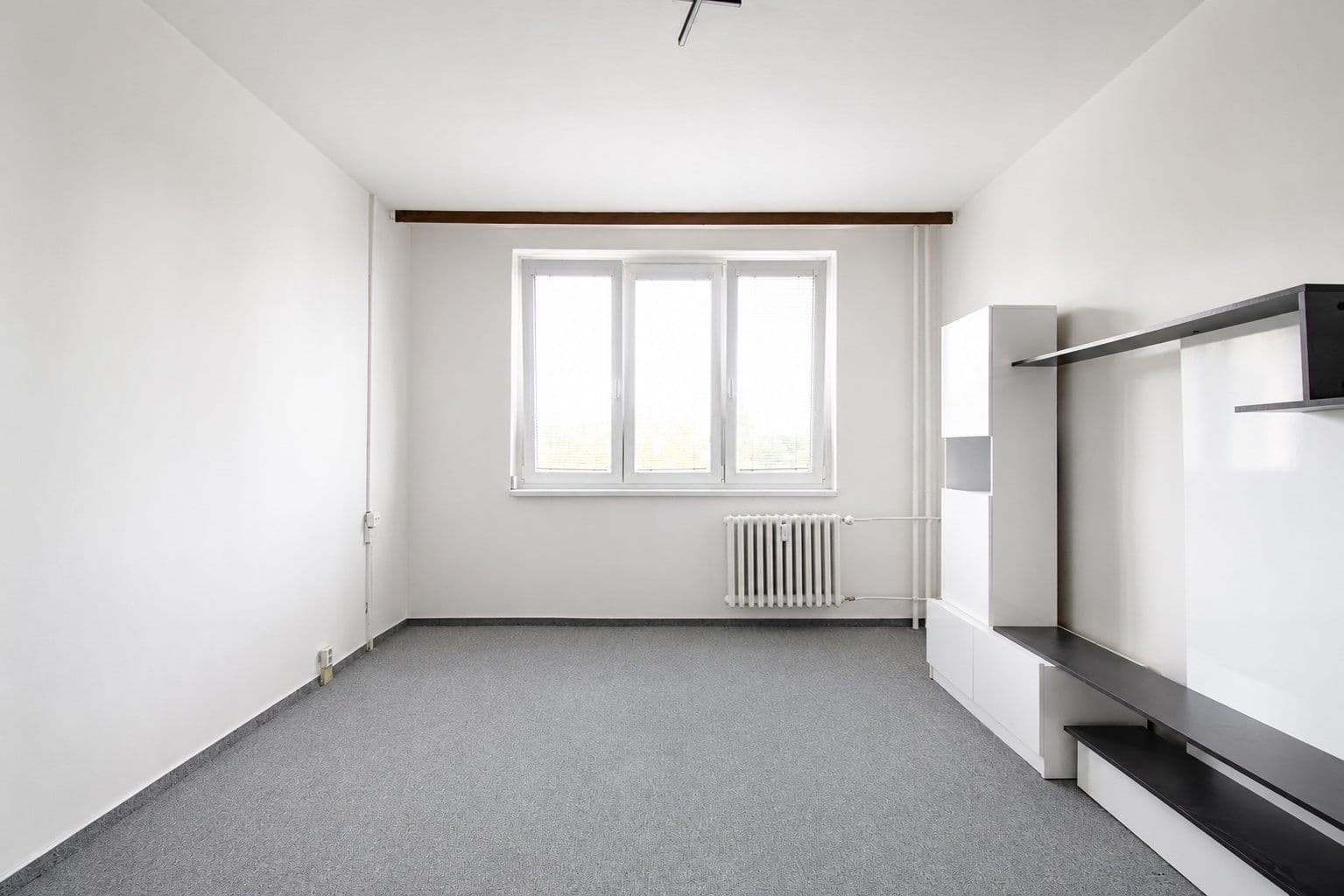 Prenájom bytu 2-izbový 53 m², Liškova, Praha, Praha Prenájom bytu 2-izbový 53 m², Liškova, Praha, Praha