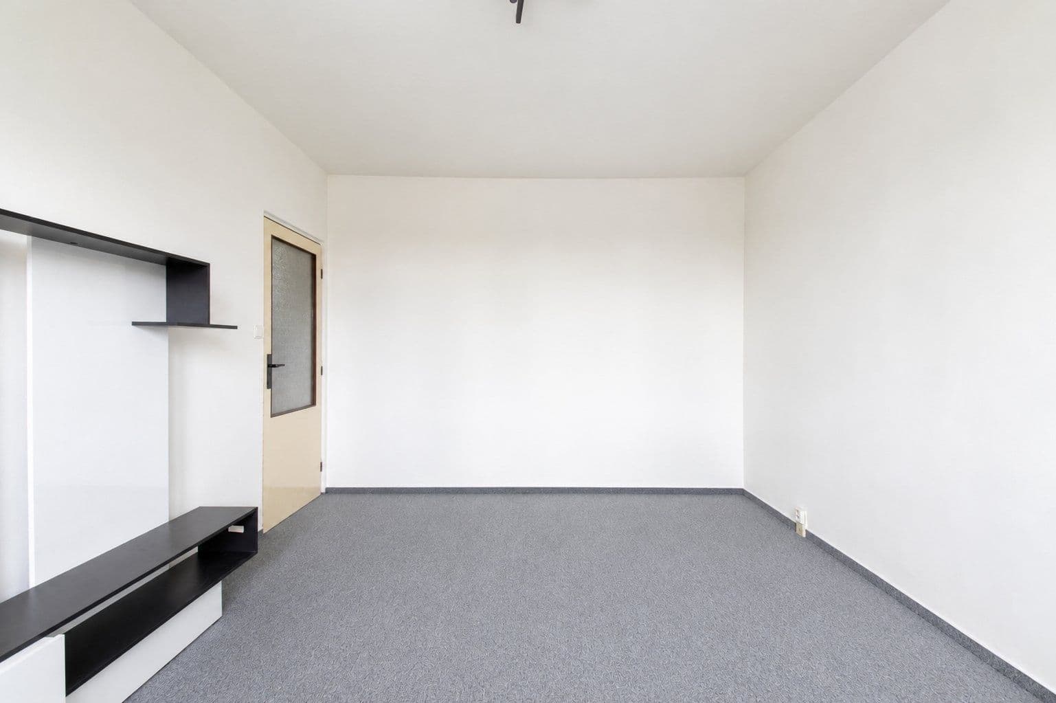 Prenájom bytu 2-izbový 53 m², Liškova, Praha, Praha Prenájom bytu 2-izbový 53 m², Liškova, Praha, Praha