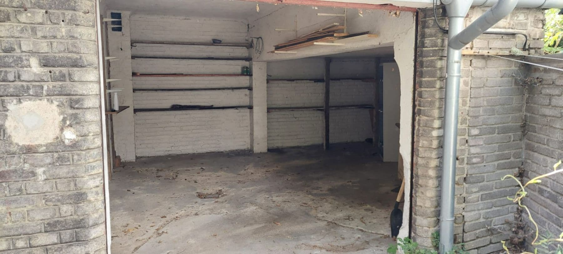 Prenájom garáže 21 m², Praha, Praha Prenájom garáže 21 m², Praha, Praha