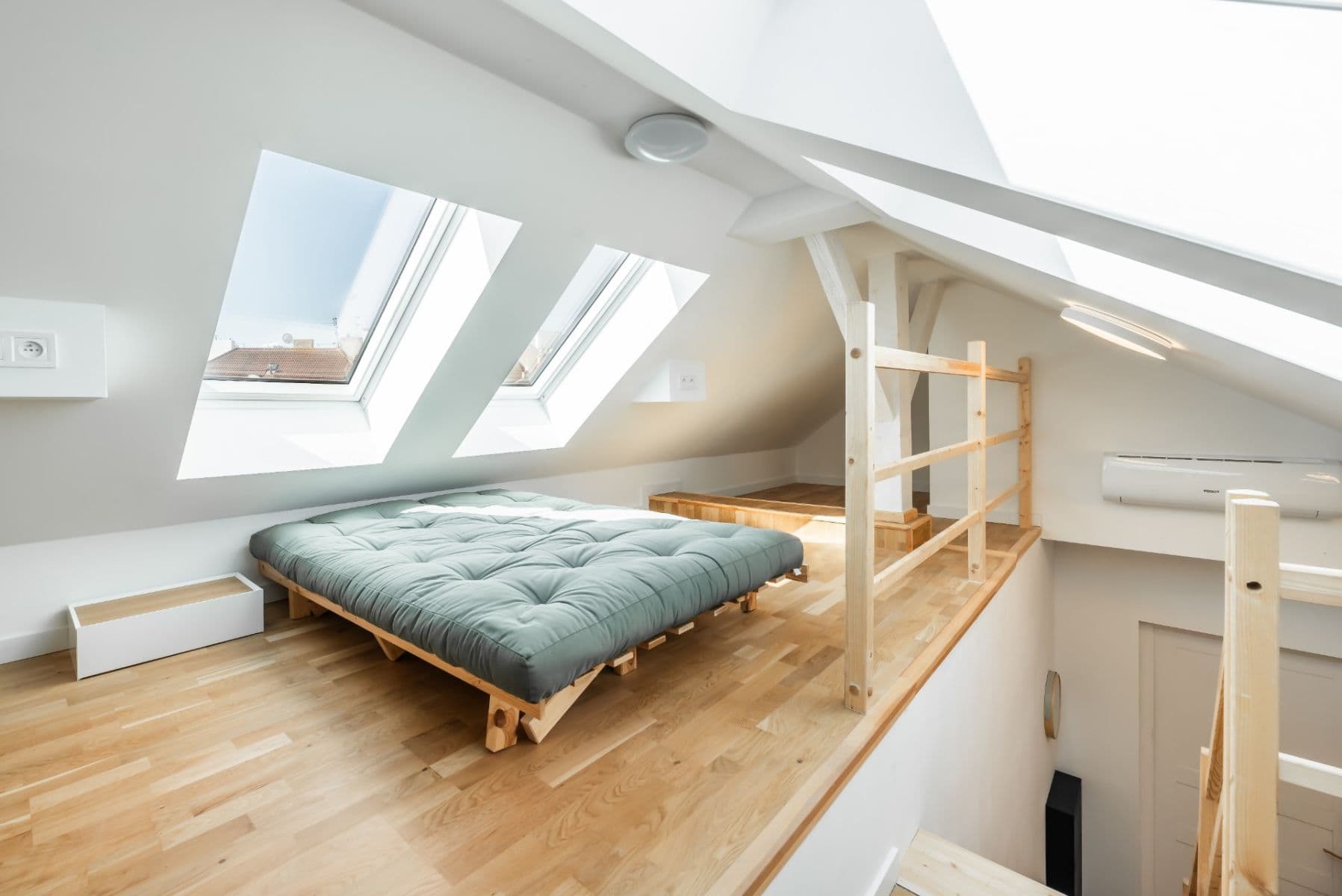 Predaj bytu 2-izbový 71 m², náměstí Bratří Synků, Praha, Praha Predaj bytu 2-izbový 71 m², náměstí Bratří Synků, Praha, Praha