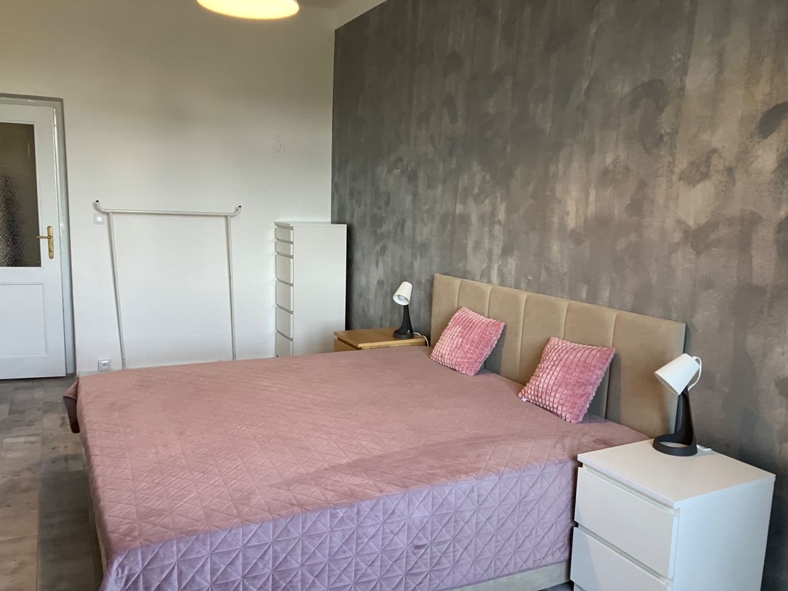 Prenájom bytu 2-izbový 66 m², Jiránkova, Brno, Jihomoravský kraj Prenájom bytu 2-izbový 66 m², Jiránkova, Brno, Jihomoravský kraj