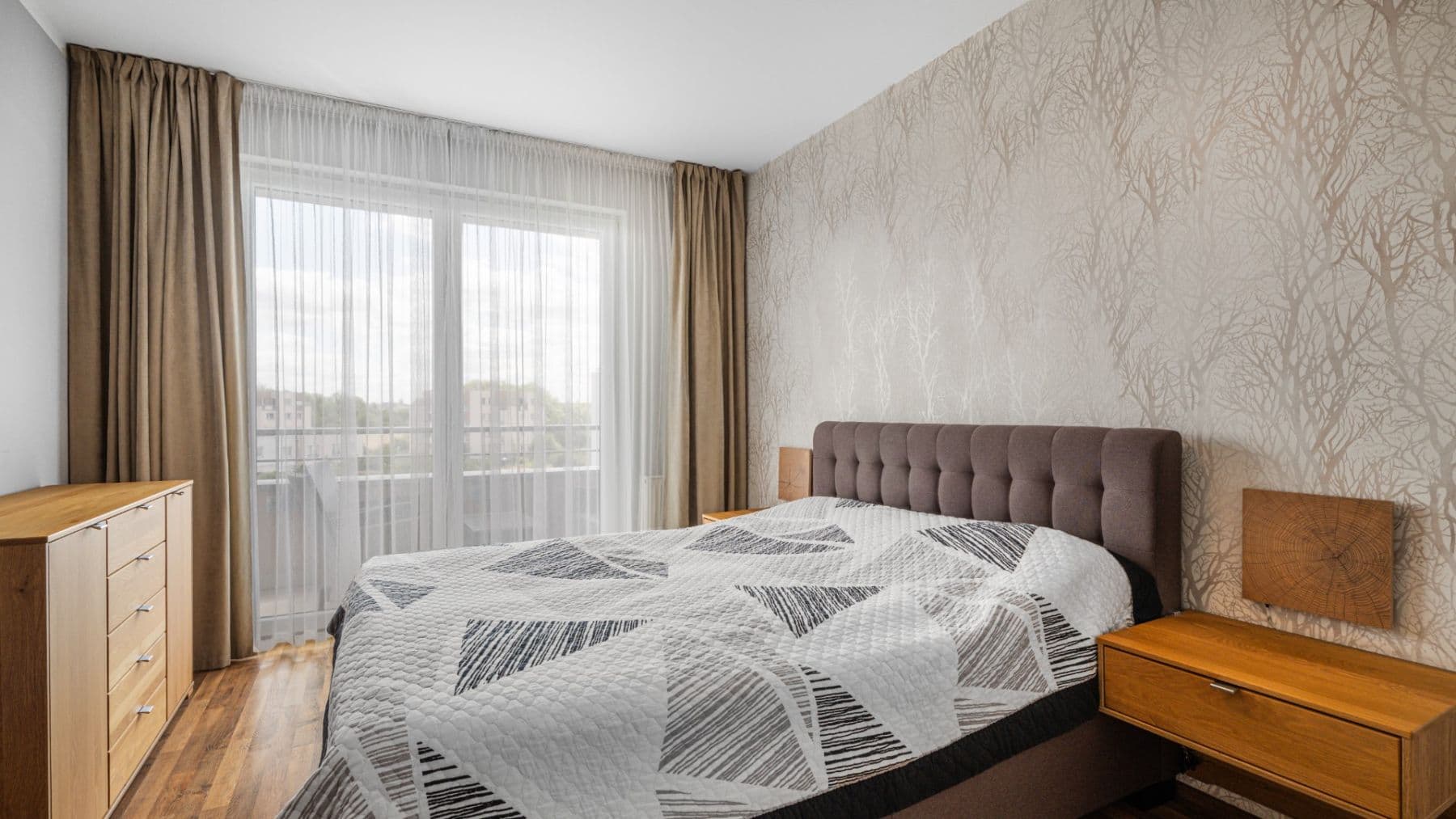 Predaj bytu 2-izbový 73 m², Hlučkova, Praha, Praha Predaj bytu 2-izbový 73 m², Hlučkova, Praha, Praha