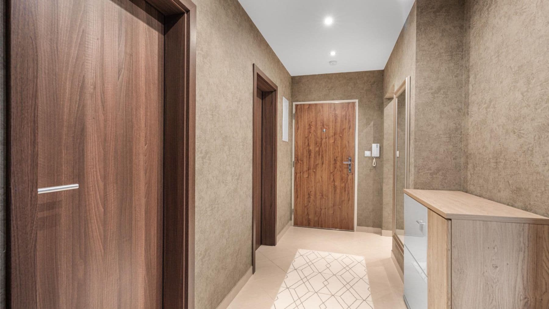 Predaj bytu 2-izbový 73 m², Hlučkova, Praha, Praha Predaj bytu 2-izbový 73 m², Hlučkova, Praha, Praha
