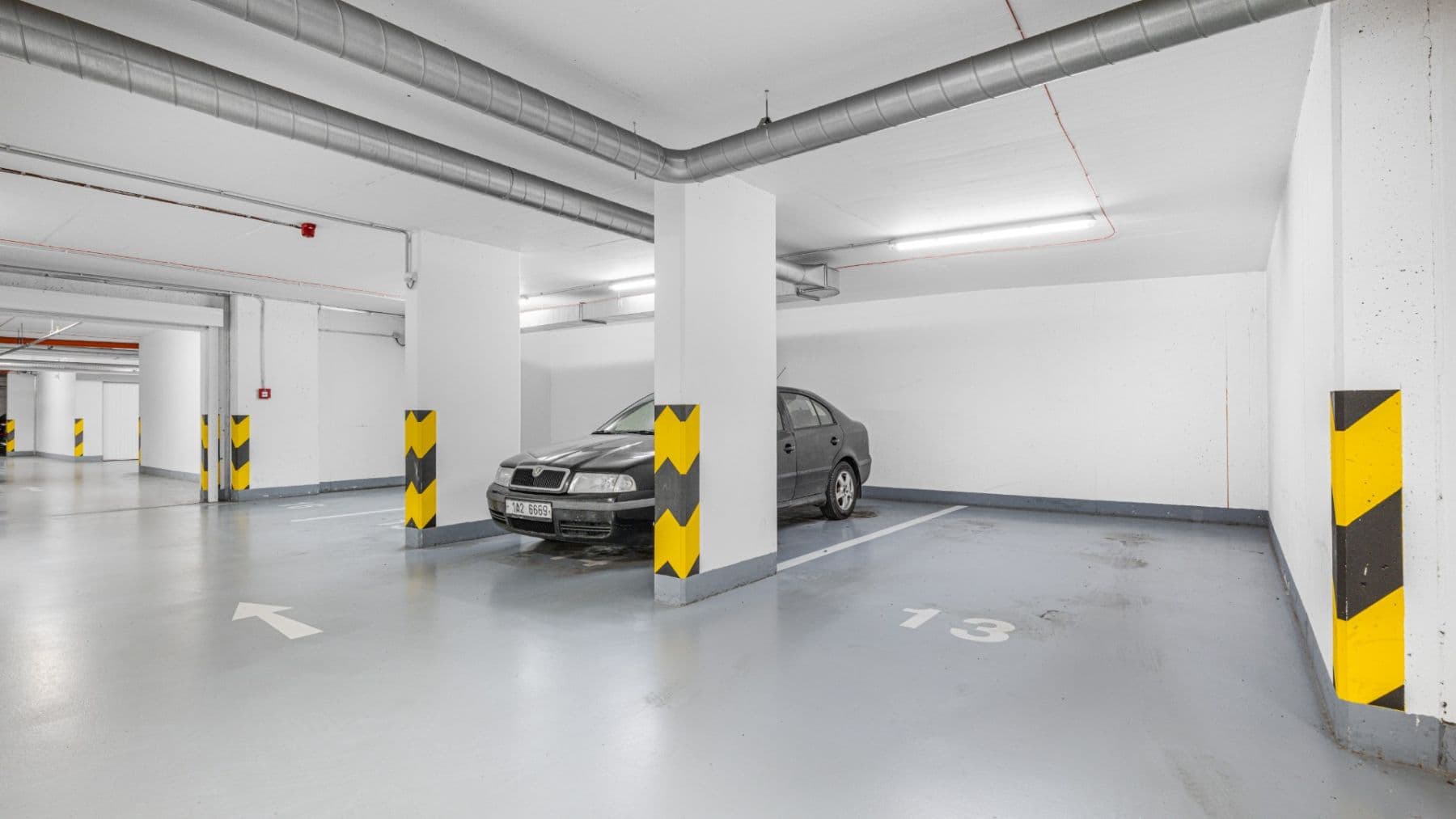 Predaj bytu 2-izbový 73 m², Hlučkova, Praha, Praha Predaj bytu 2-izbový 73 m², Hlučkova, Praha, Praha