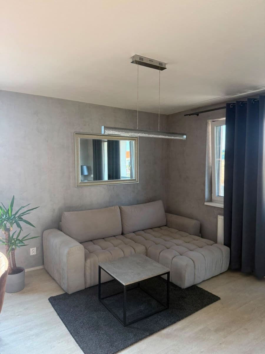 Prenájom bytu 2-izbový 54 m², Želetická, Praha, Praha Prenájom bytu 2-izbový 54 m², Želetická, Praha, Praha