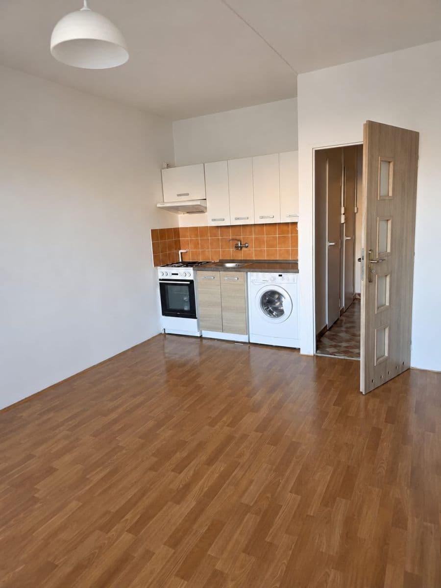 Predaj bytu 1-izbový 27 m², Počernická, Praha, Praha Predaj bytu 1-izbový 27 m², Počernická, Praha, Praha