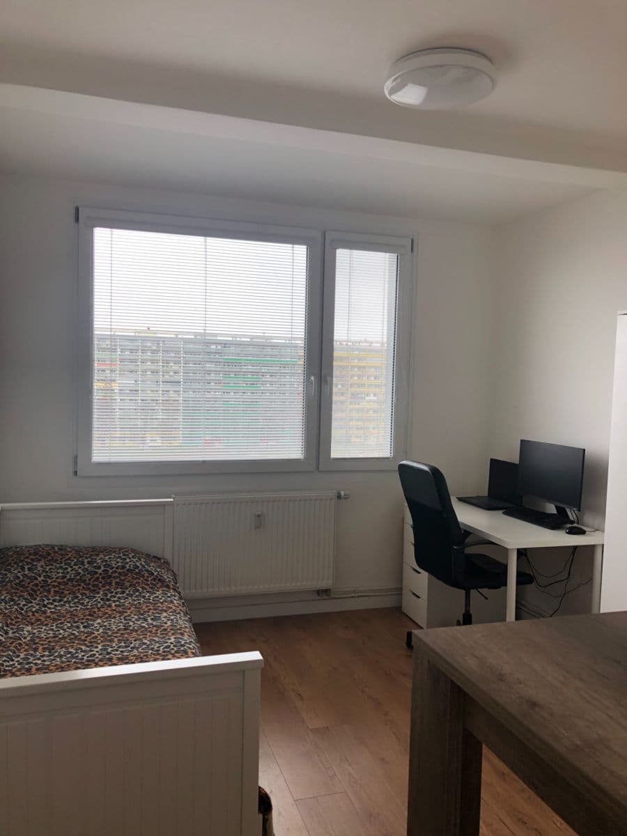Prenájom bytu 1-izbový 20 m², Vysočanská, Praha, Praha Prenájom bytu 1-izbový 20 m², Vysočanská, Praha, Praha
