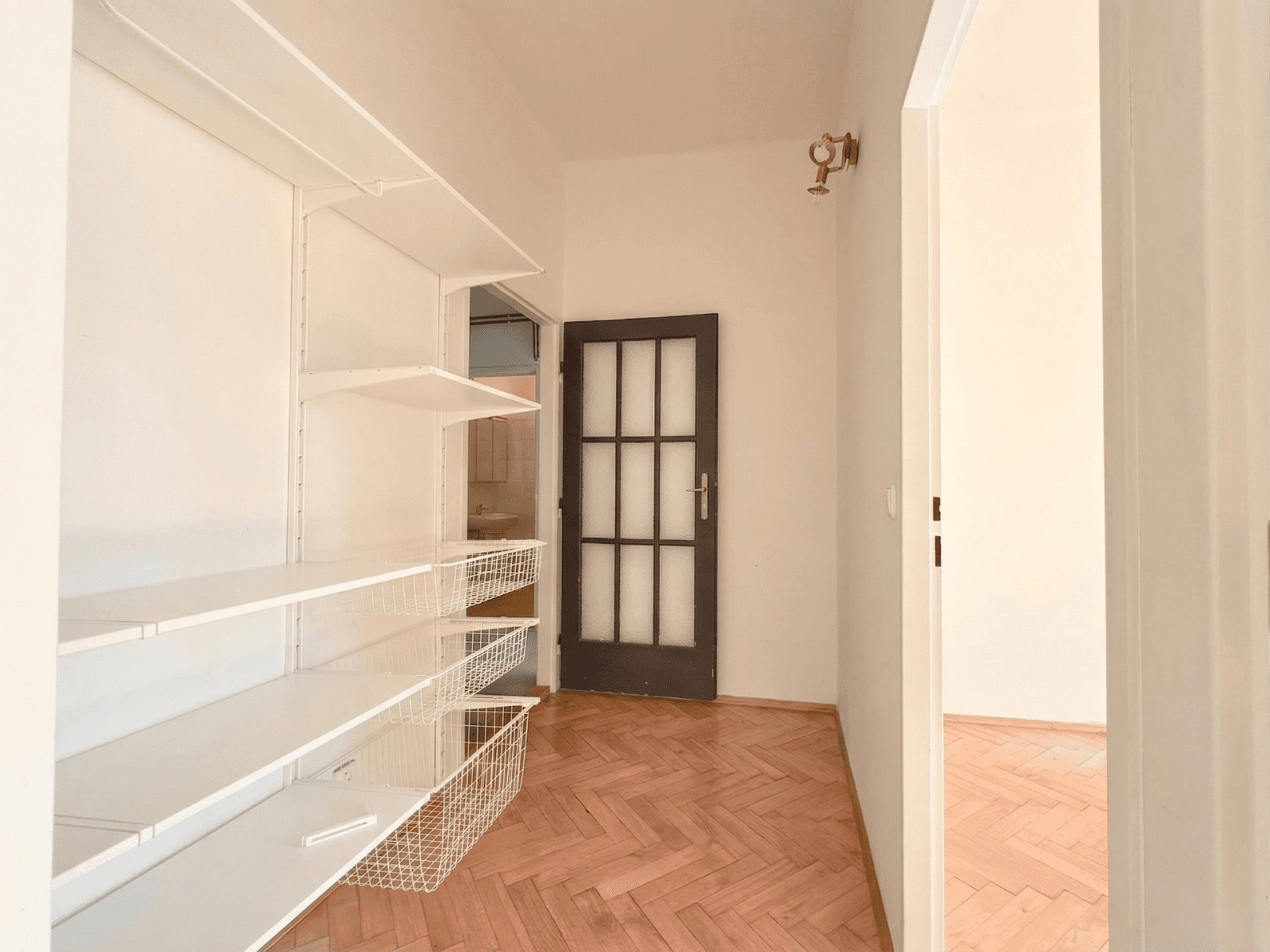 Prenájom bytu 3-izbový 62 m², Ortenovo náměstí, Praha, Praha Prenájom bytu 3-izbový 62 m², Ortenovo náměstí, Praha, Praha