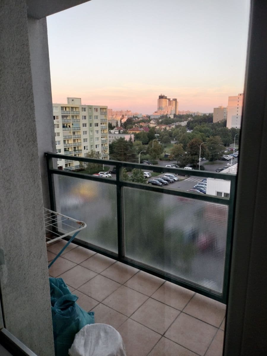 Predaj bytu 3-izbový 72 m², Matúškova, Praha, Praha Predaj bytu 3-izbový 72 m², Matúškova, Praha, Praha