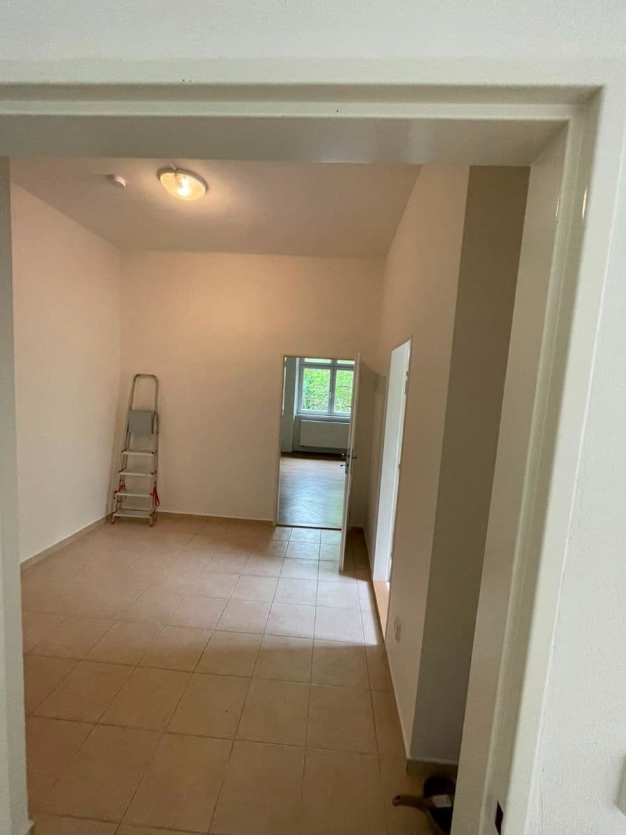 Prenájom bytu 2-izbový 52 m², Šmídova, Ostrava, Moravskoslezský kraj Prenájom bytu 2-izbový 52 m², Šmídova, Ostrava, Moravskoslezský kraj
