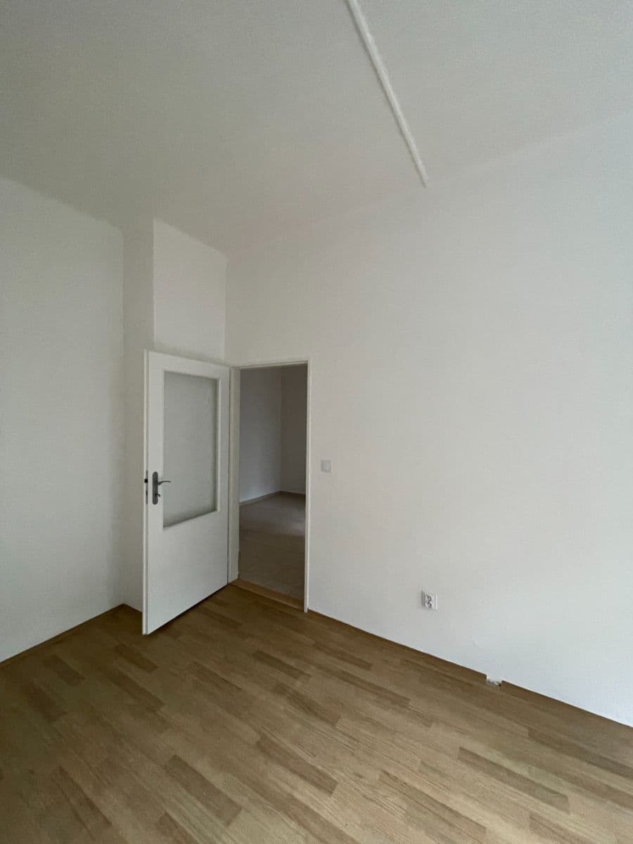 Prenájom bytu 2-izbový 52 m², Šmídova, Ostrava, Moravskoslezský kraj Prenájom bytu 2-izbový 52 m², Šmídova, Ostrava, Moravskoslezský kraj