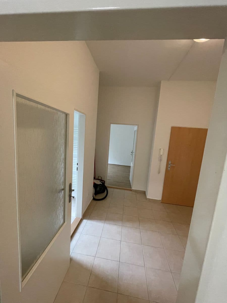 Prenájom bytu 2-izbový 52 m², Šmídova, Ostrava, Moravskoslezský kraj Prenájom bytu 2-izbový 52 m², Šmídova, Ostrava, Moravskoslezský kraj