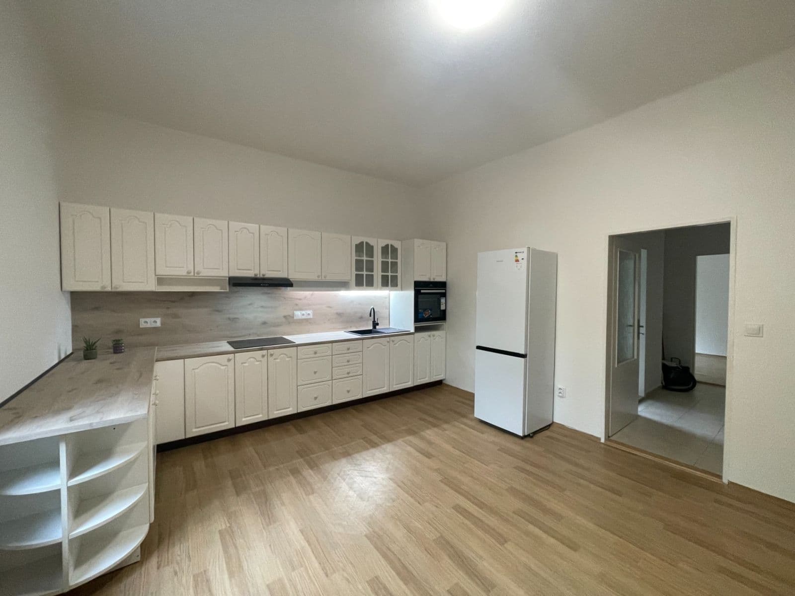 Prenájom bytu 2-izbový 52 m², Šmídova, Ostrava, Moravskoslezský kraj Prenájom bytu 2-izbový 52 m², Šmídova, Ostrava, Moravskoslezský kraj
