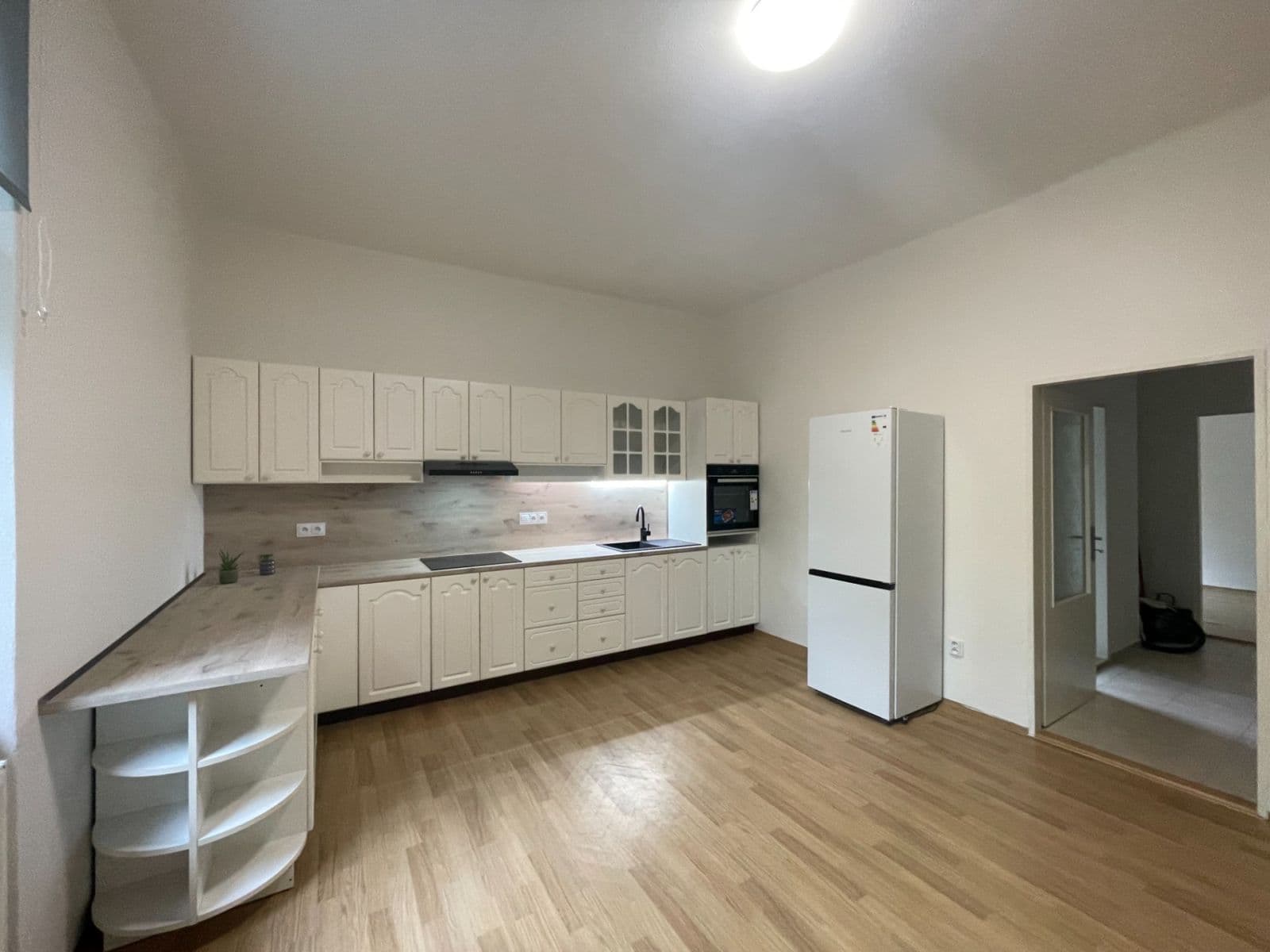Prenájom bytu 2-izbový 52 m², Šmídova, Ostrava, Moravskoslezský kraj Prenájom bytu 2-izbový 52 m², Šmídova, Ostrava, Moravskoslezský kraj