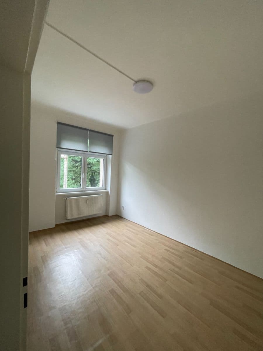 Prenájom bytu 2-izbový 52 m², Šmídova, Ostrava, Moravskoslezský kraj Prenájom bytu 2-izbový 52 m², Šmídova, Ostrava, Moravskoslezský kraj