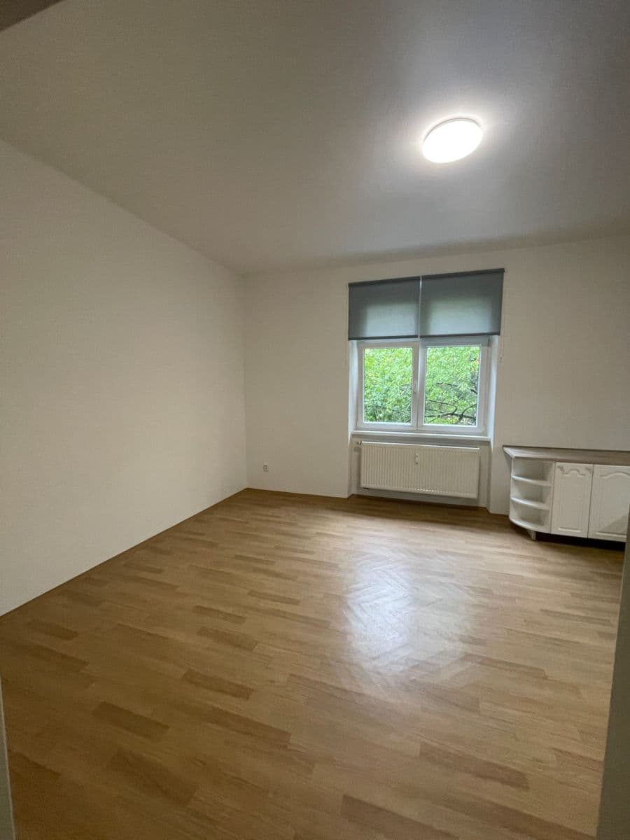 Prenájom bytu 2-izbový 52 m², Šmídova, Ostrava, Moravskoslezský kraj Prenájom bytu 2-izbový 52 m², Šmídova, Ostrava, Moravskoslezský kraj