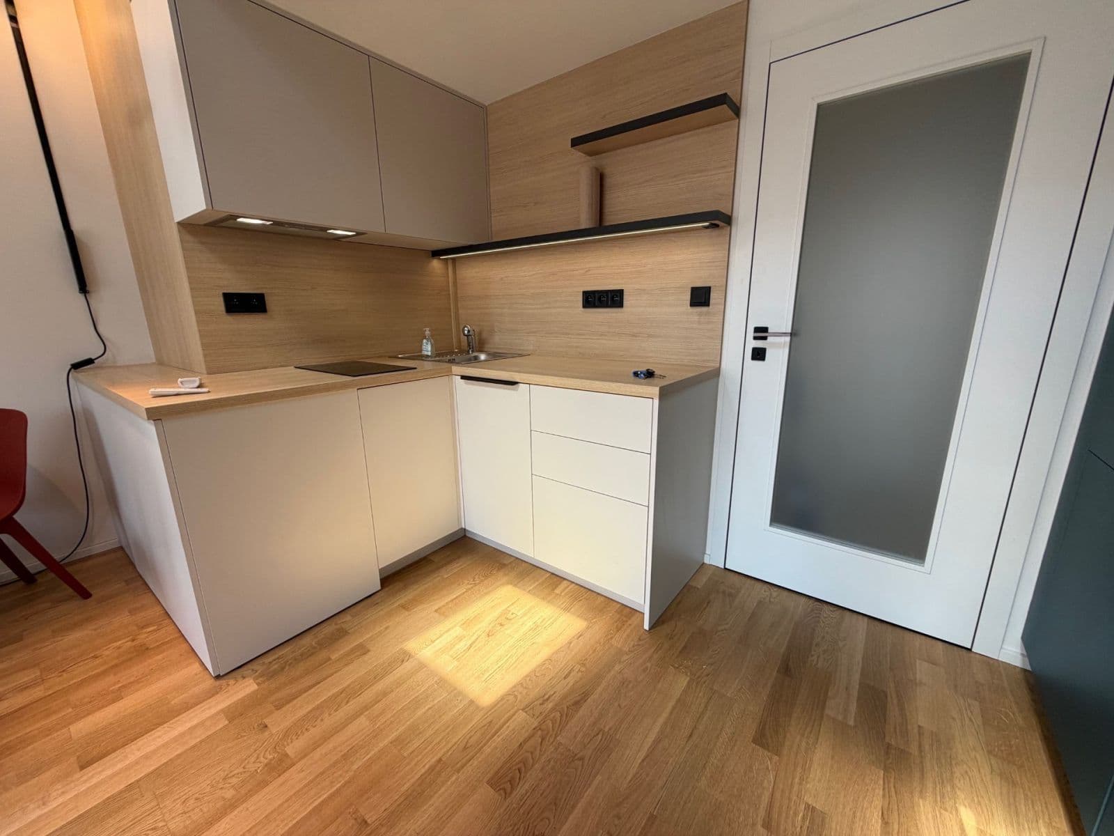 Prenájom bytu 2-izbový 44 m², Krymská, Praha, Praha Prenájom bytu 2-izbový 44 m², Krymská, Praha, Praha