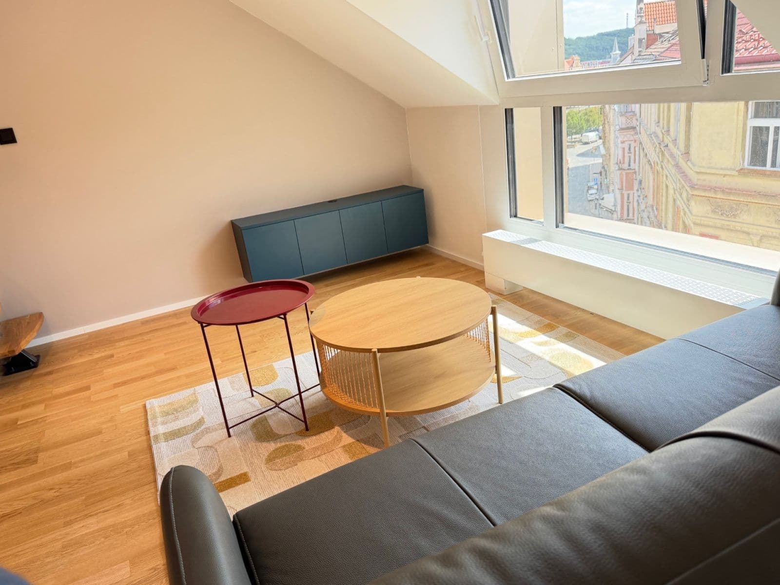 Prenájom bytu 2-izbový 44 m², Krymská, Praha, Praha Prenájom bytu 2-izbový 44 m², Krymská, Praha, Praha