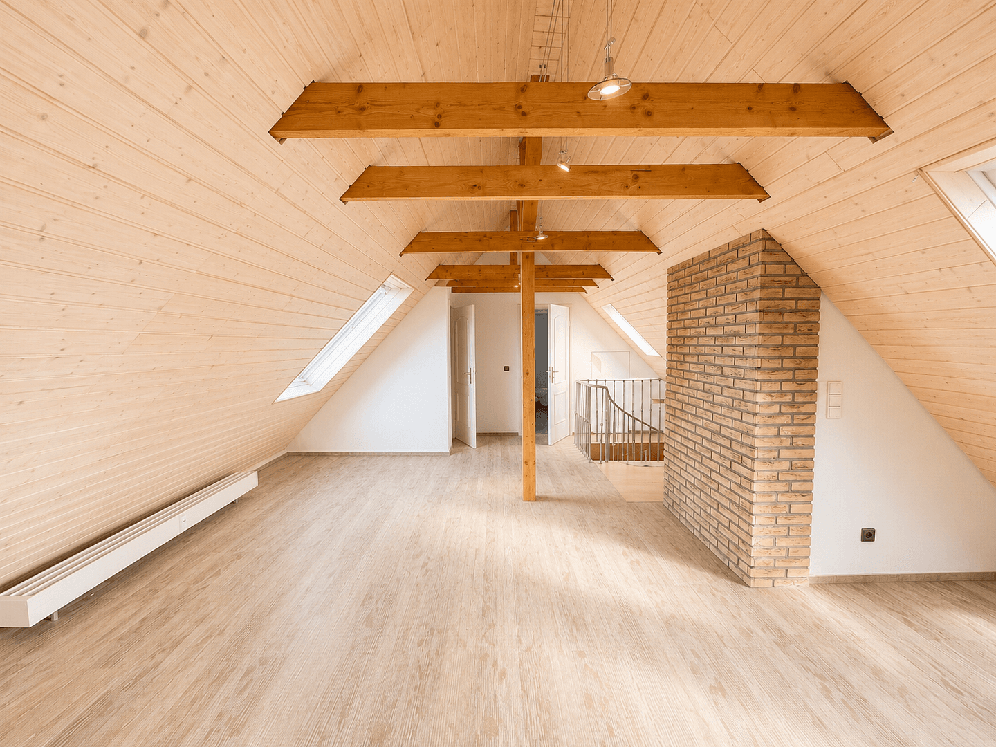 Prenájom bytu 4-izbový 155 m², Siegburgstraße 27, Dortmund, Severné Porýnie - Westfálsko Prenájom bytu 4-izbový 155 m², Siegburgstraße 27, Dortmund, Severné Porýnie - Westfálsko