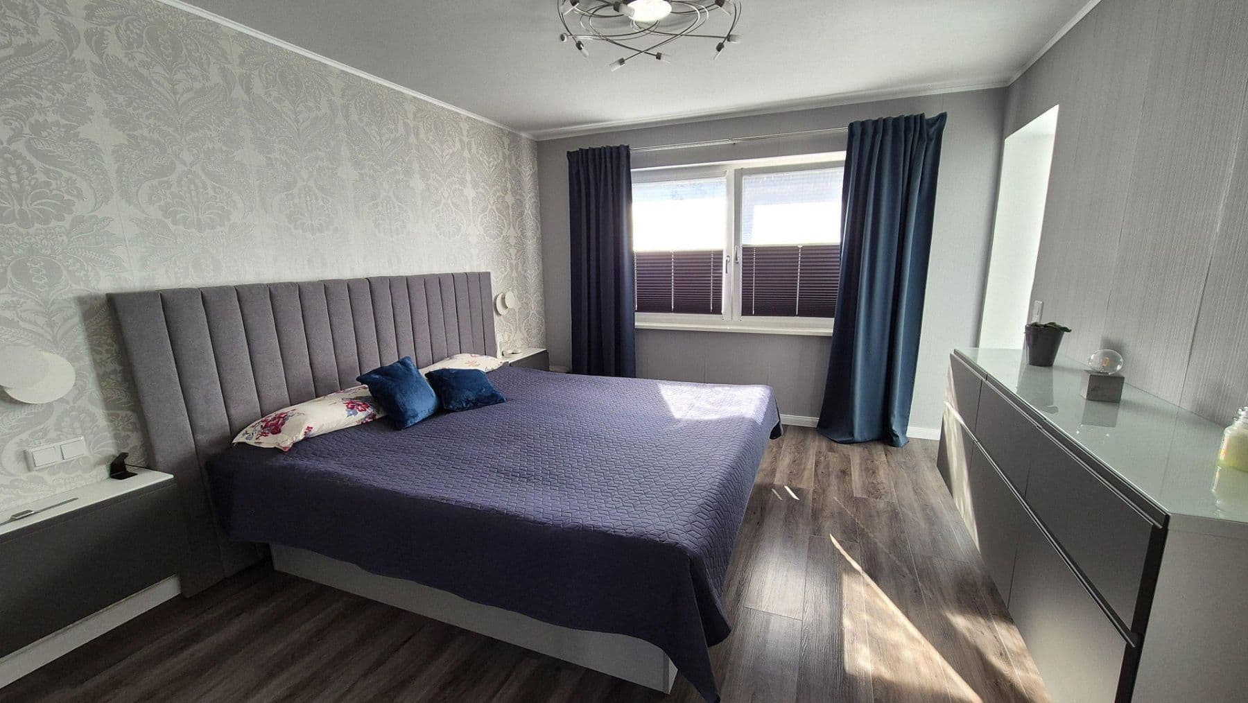 Predaj domu 140 m², pozemok 206 m², Schweinfurt, Bavorsko Predaj domu 140 m², pozemok 206 m², Schweinfurt, Bavorsko