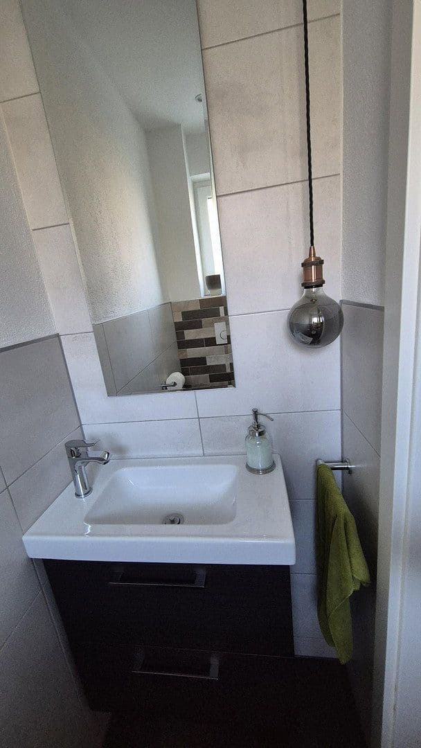Predaj domu 140 m², pozemok 206 m², Schweinfurt, Bavorsko Predaj domu 140 m², pozemok 206 m², Schweinfurt, Bavorsko