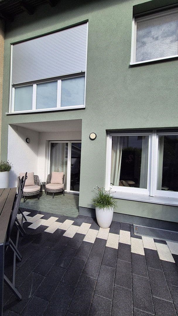 Predaj domu 140 m², pozemok 206 m², Schweinfurt, Bavorsko Predaj domu 140 m², pozemok 206 m², Schweinfurt, Bavorsko