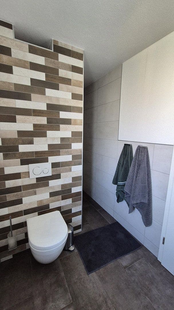 Predaj domu 140 m², pozemok 206 m², Schweinfurt, Bavorsko Predaj domu 140 m², pozemok 206 m², Schweinfurt, Bavorsko