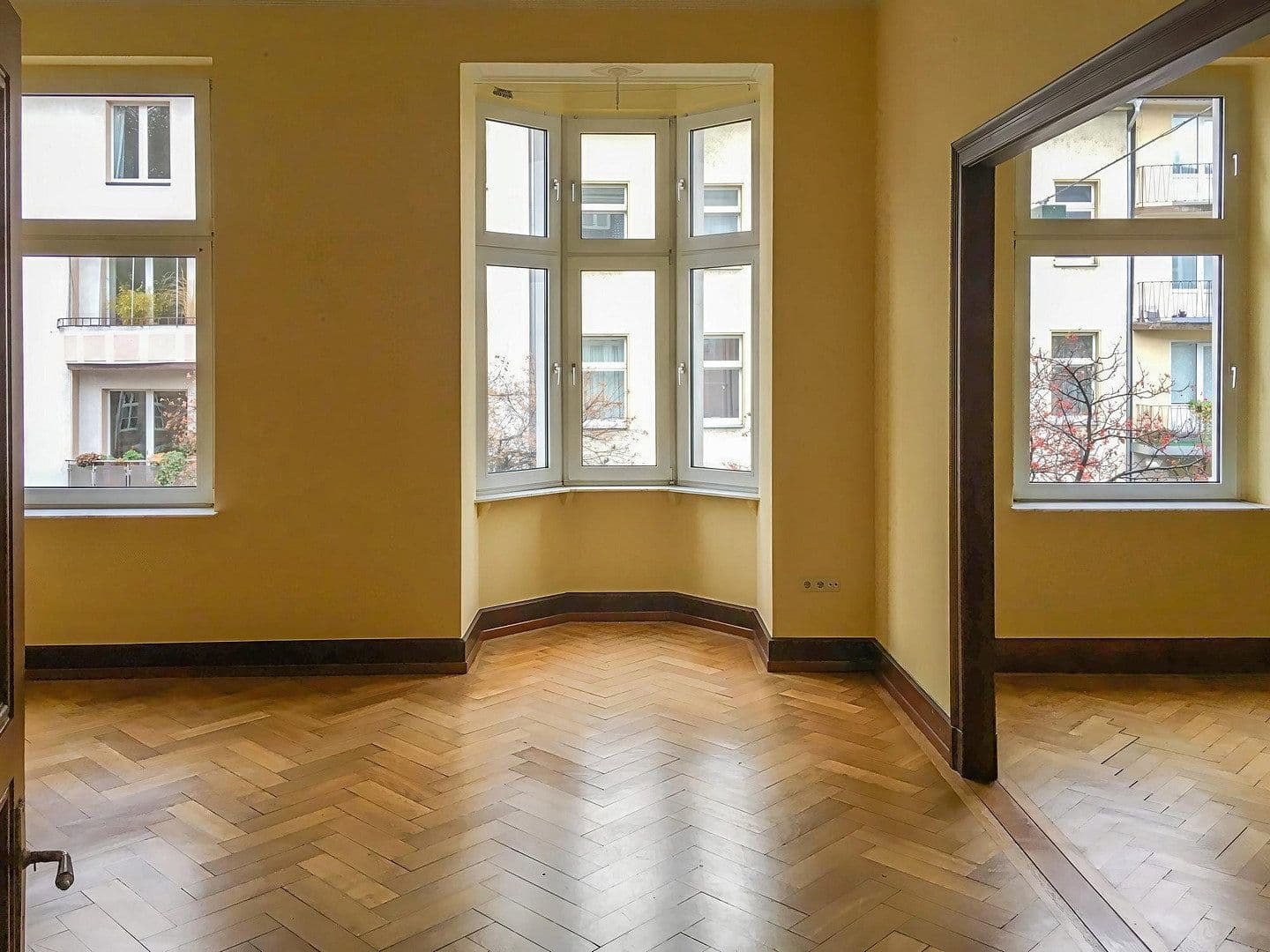 Predaj bytu 5-izbový 171 m², Düsseldorf, Severné Porýnie - Westfálsko Predaj bytu 5-izbový 171 m², Düsseldorf, Severné Porýnie - Westfálsko