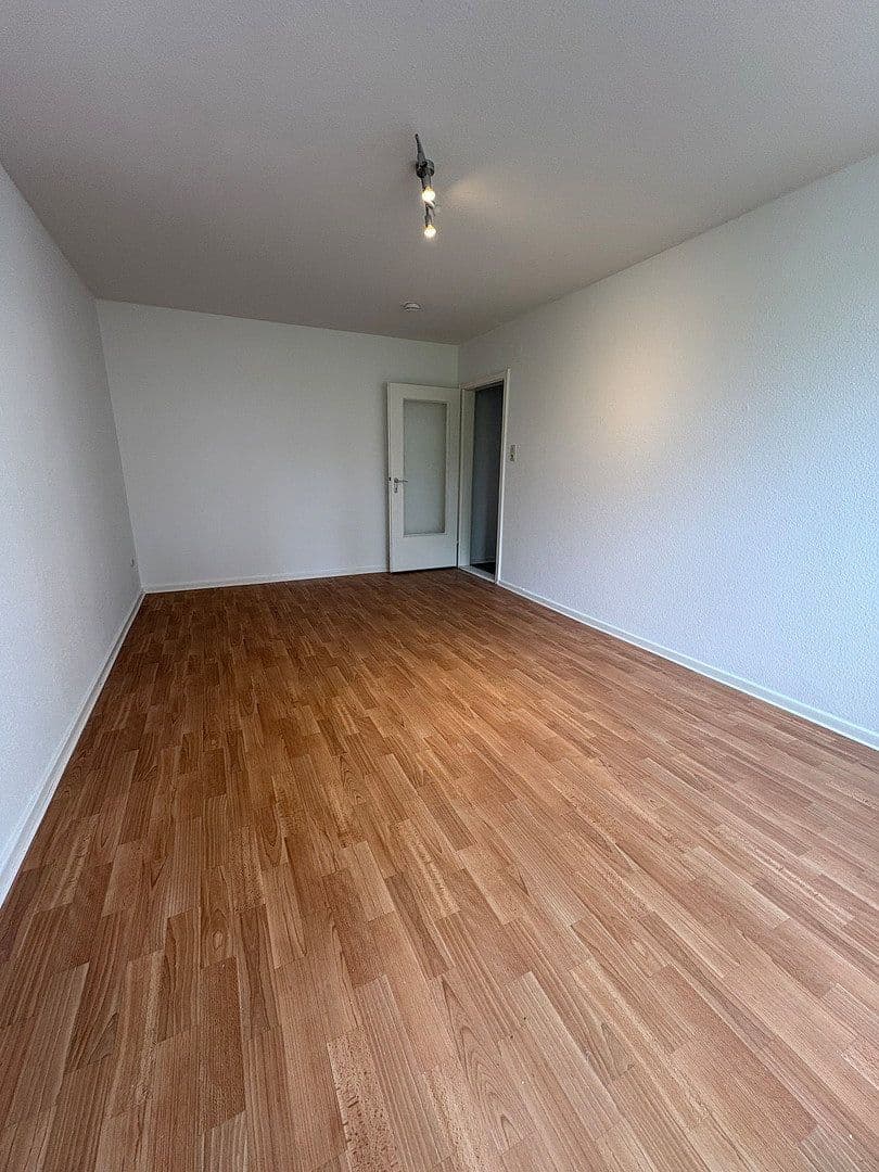 Prenájom bytu 2-izbový 45 m², Bremerhaven, Brémy Prenájom bytu 2-izbový 45 m², Bremerhaven, Brémy