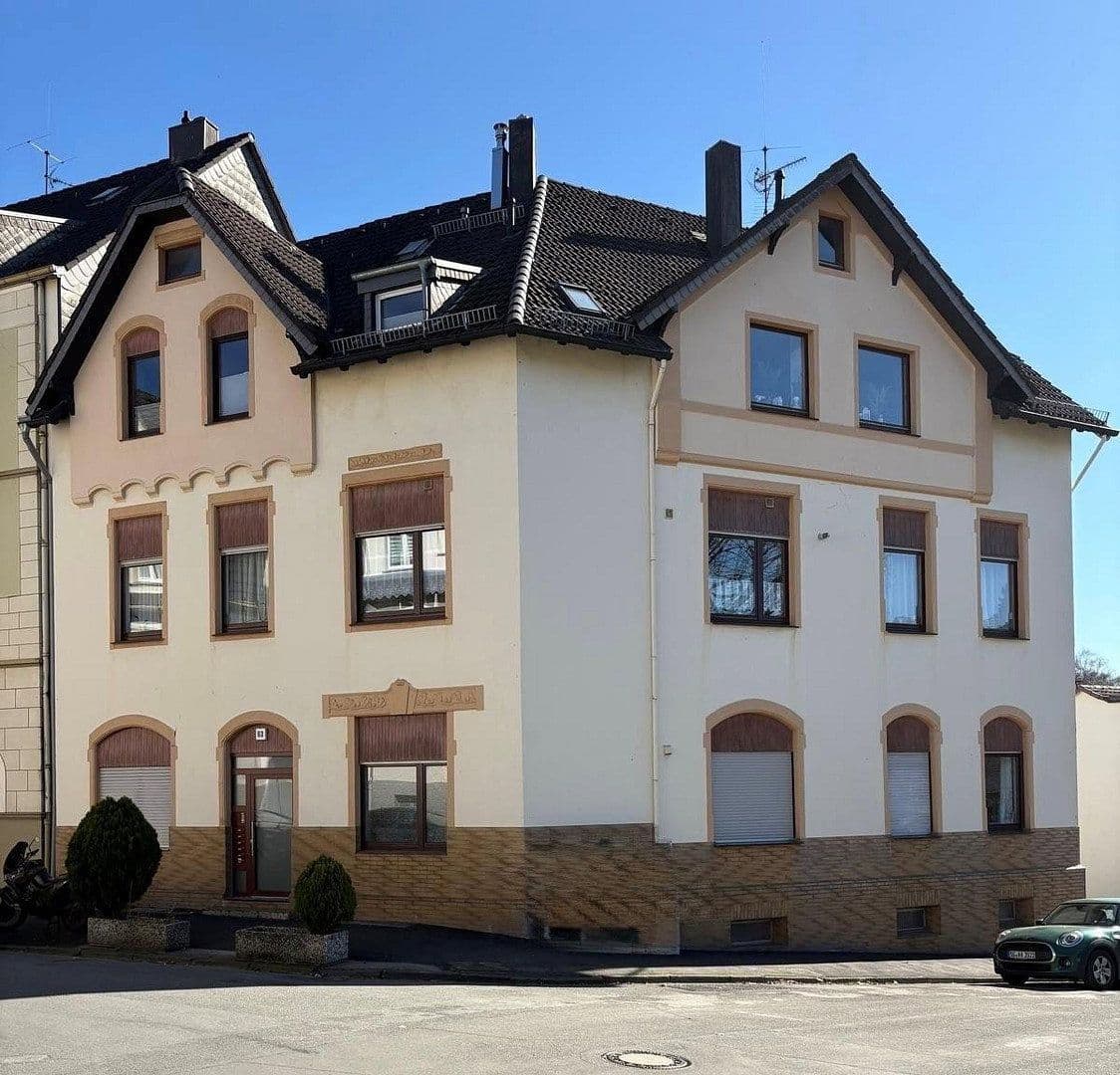 Predaj domu 523 m², pozemok 669 m², Solingen, Severné Porýnie - Westfálsko Predaj domu 523 m², pozemok 669 m², Solingen, Severné Porýnie - Westfálsko