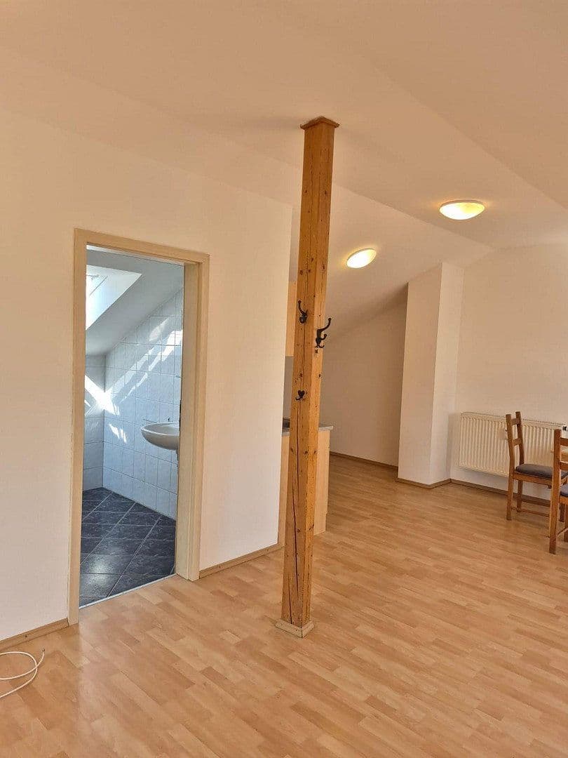 Prenájom bytu 1-izbový 36 m², Ludwig-Thoma-Str. 26, Sauerlach-Grafing, Bavorsko Prenájom bytu 1-izbový 36 m², Ludwig-Thoma-Str. 26, Sauerlach-Grafing, Bavorsko